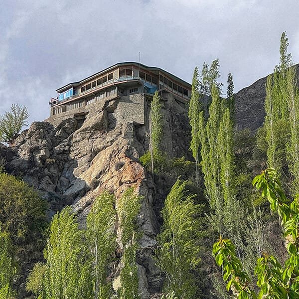 6 Days Hunza Tour on 4×4 SUV - Skardu on Wheels
